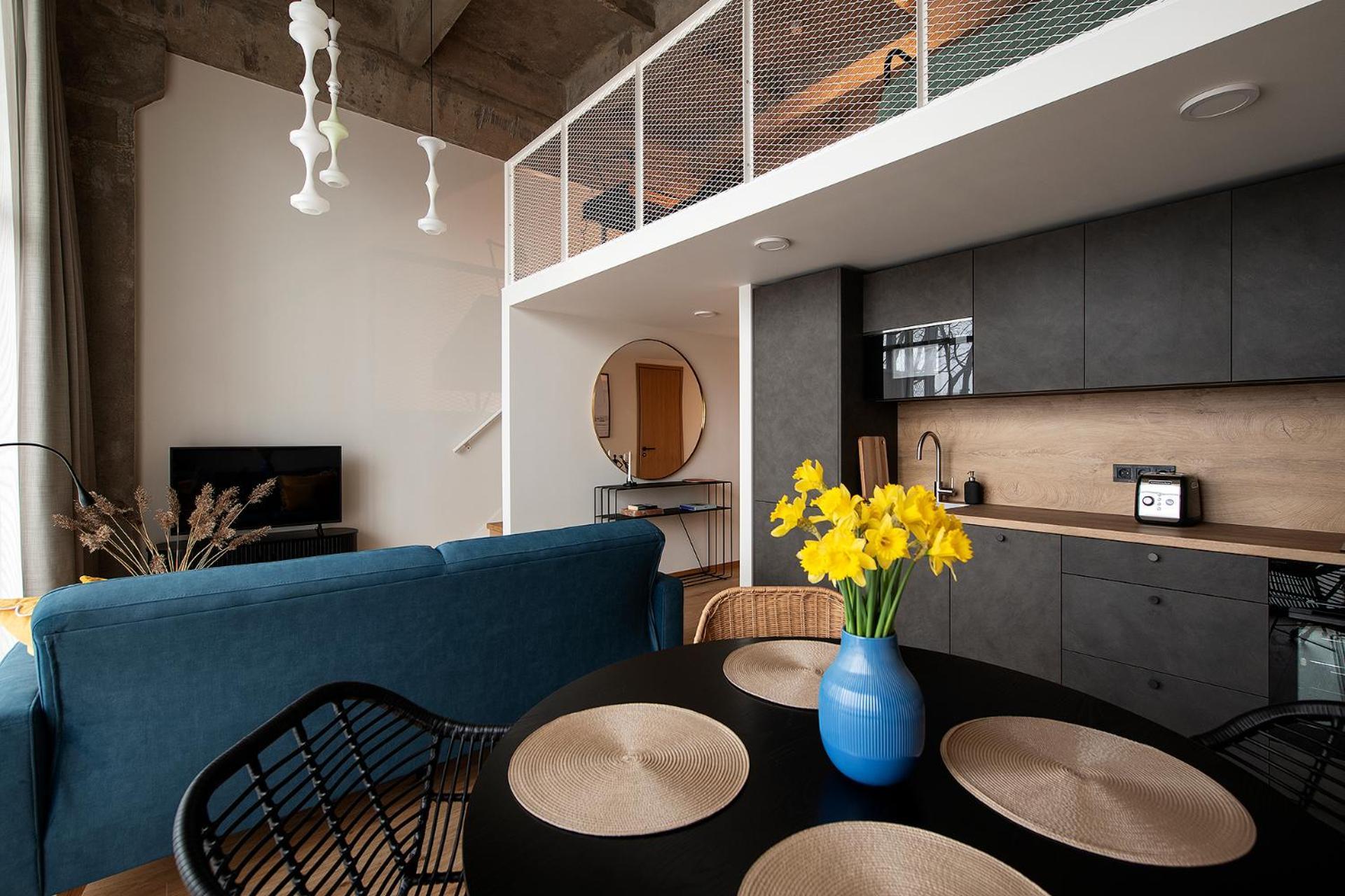 Butas Super Stylish Loft *